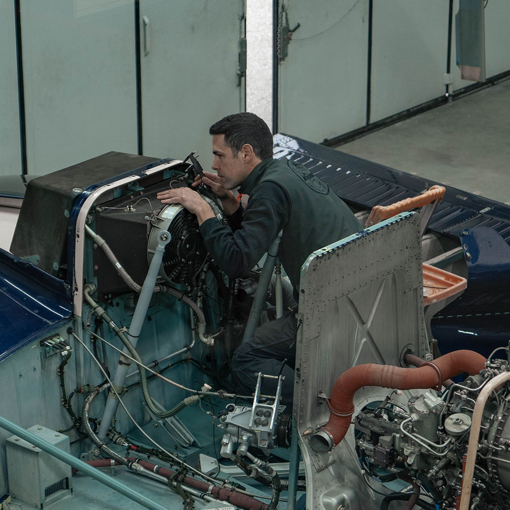 Maintenance d'un hélicoptère